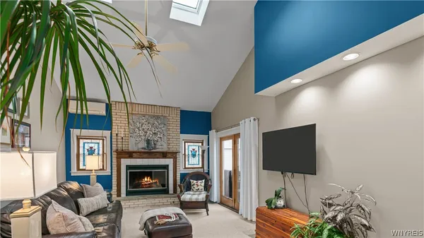 $344,900 | 243 Capen Boulevard, Amherst, NY 14226