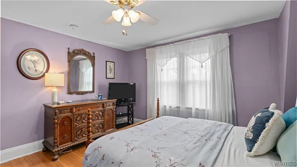 $344,900 | 243 Capen Boulevard, Amherst, NY 14226