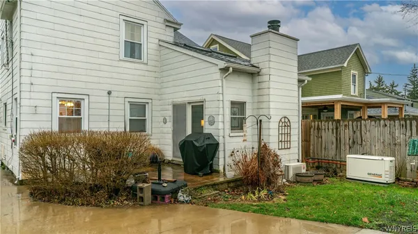 $344,900 | 243 Capen Boulevard, Amherst, NY 14226