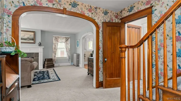 $344,900 | 243 Capen Boulevard, Amherst, NY 14226