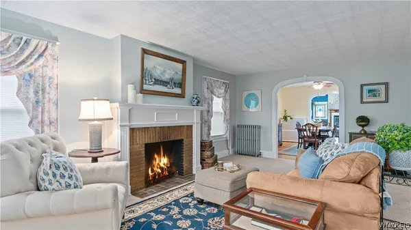 $344,900 | 243 Capen Boulevard, Amherst, NY 14226