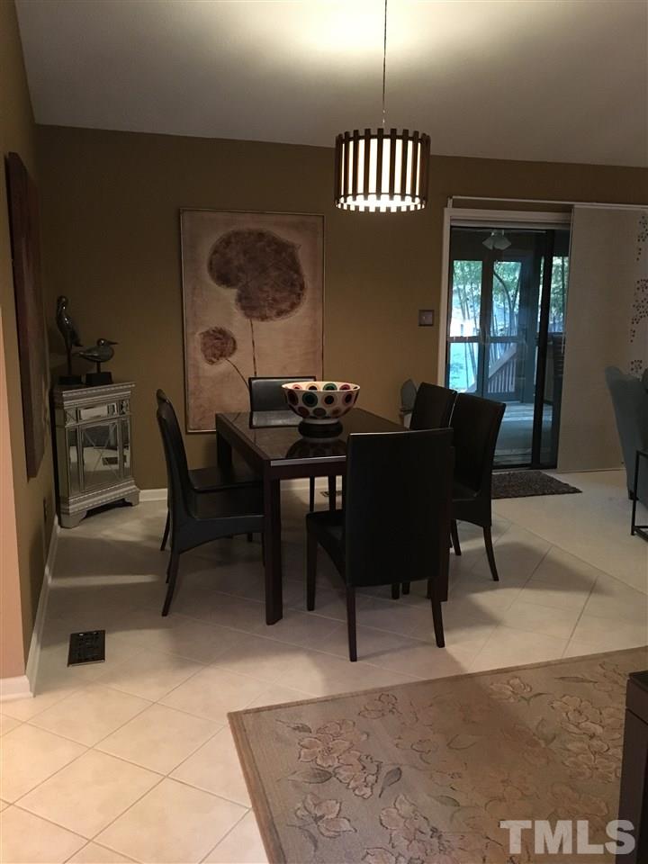 2850 Rue Sans Famille Raleigh, NC 27607 - Photo 6 of 24 a view of a livingroom with furniture