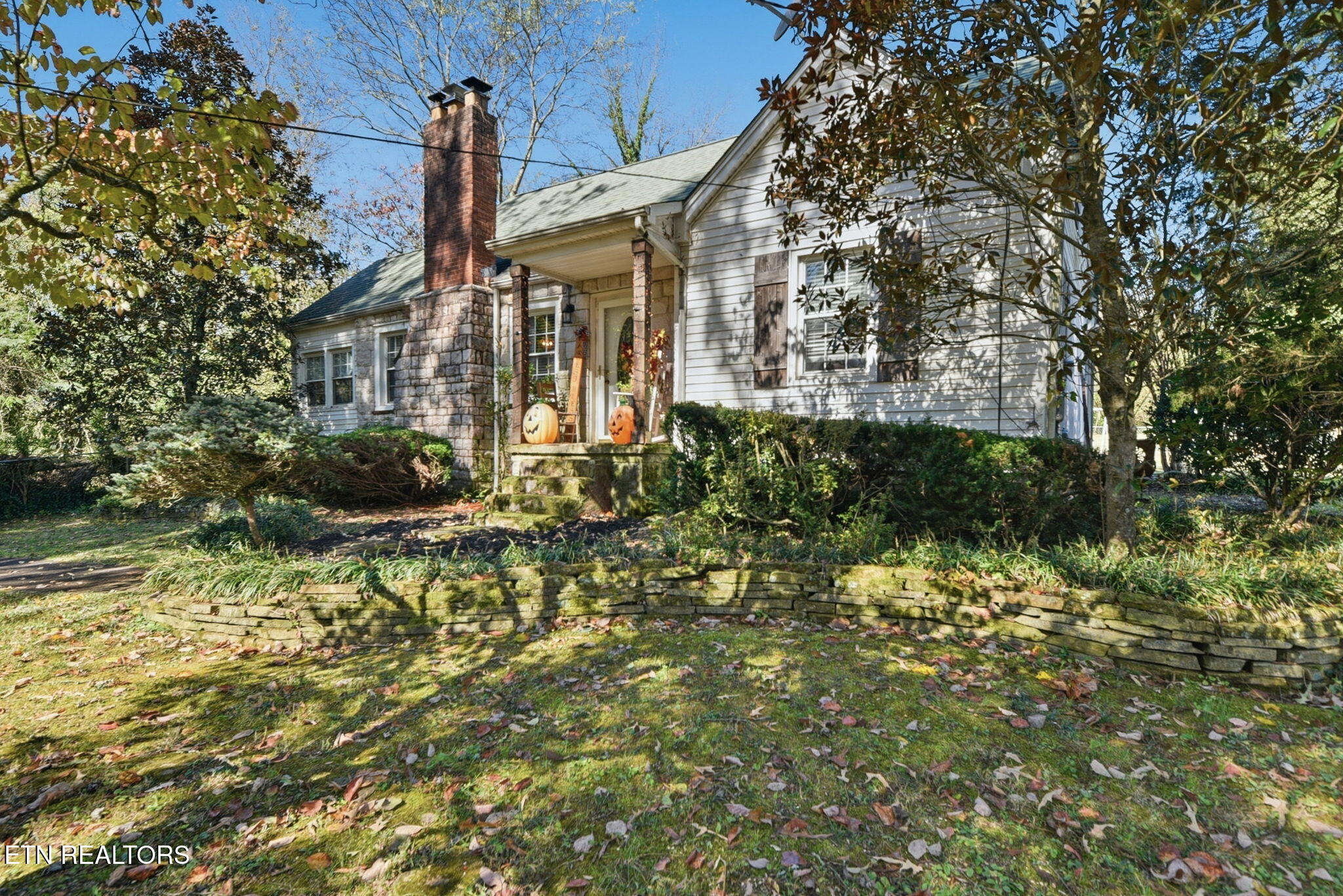 904 Granville Conner Road Powell, TN 37849 - Photo 3 of 51 2-web-or-mls-GrnvllCnnr901 (101)