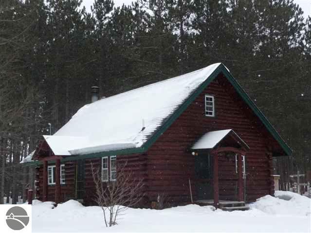 2519 Gonder Road Interlochen, MI 49643 - Photo 2 of 15 1711604-1.JPG