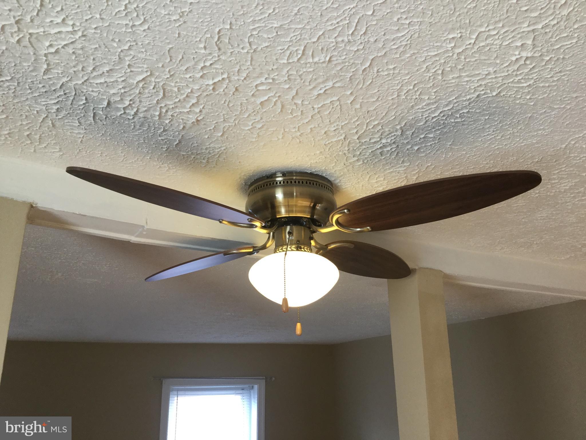 1725 Light Street Baltimore, MD 21230 - Photo 6 of 10 a bathroom with a sink and a mirror