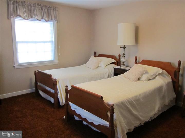 19 Dewey Road Cheltenham, PA 19012 - Photo 19 of 25 Bedroom 3