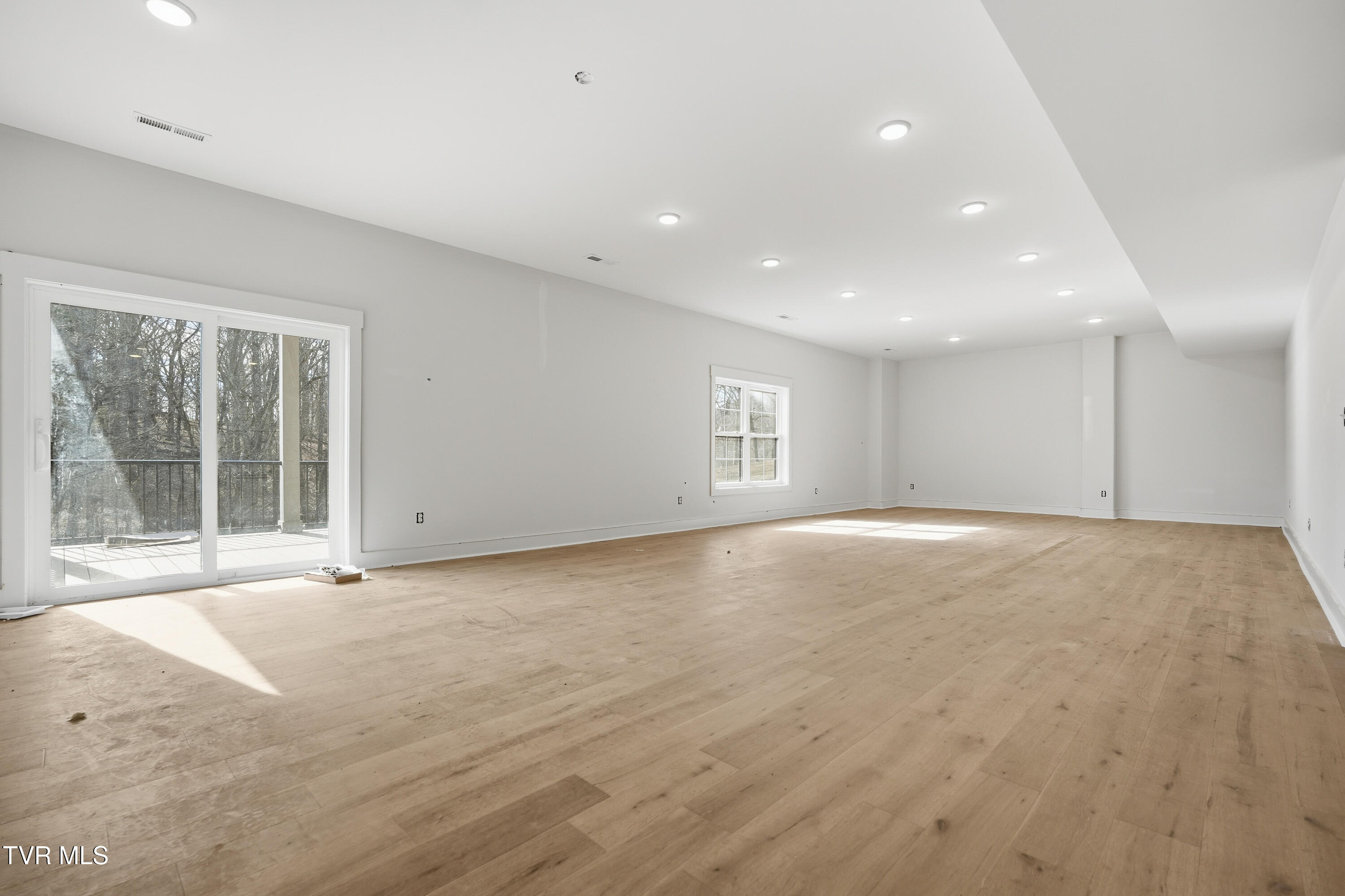 1040 Bovine Ranch Jonesborough, TN 37659 - Photo 26 of 41 28_1040 bovine rnch-33