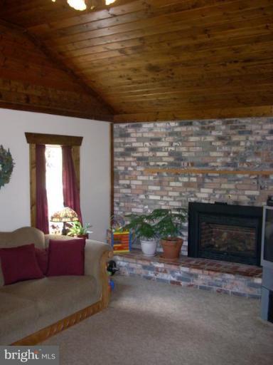 9010 Indiantown Road King George, VA 22485 - Photo 11 of 19 Family Room with Gas Fireplace