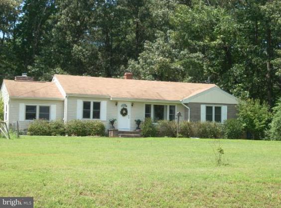 9010 Indiantown Road King George, VA 22485 - Photo 19 of 19 Exterior (Front)