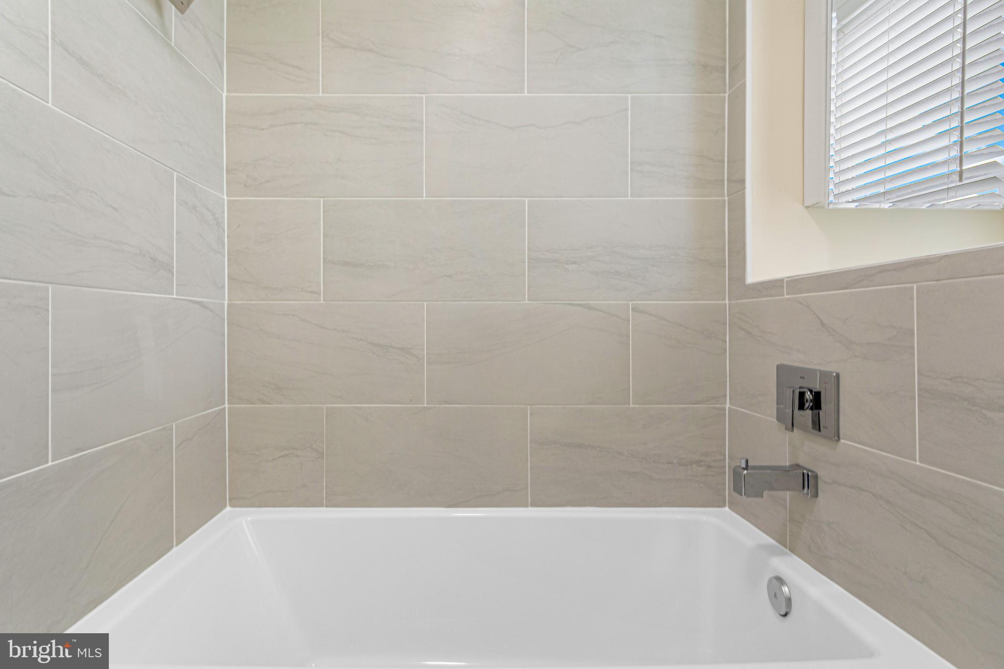 3028 Park Place Northwest Washington, DC 20001 - Photo 18 of 29 Updated Bathroom