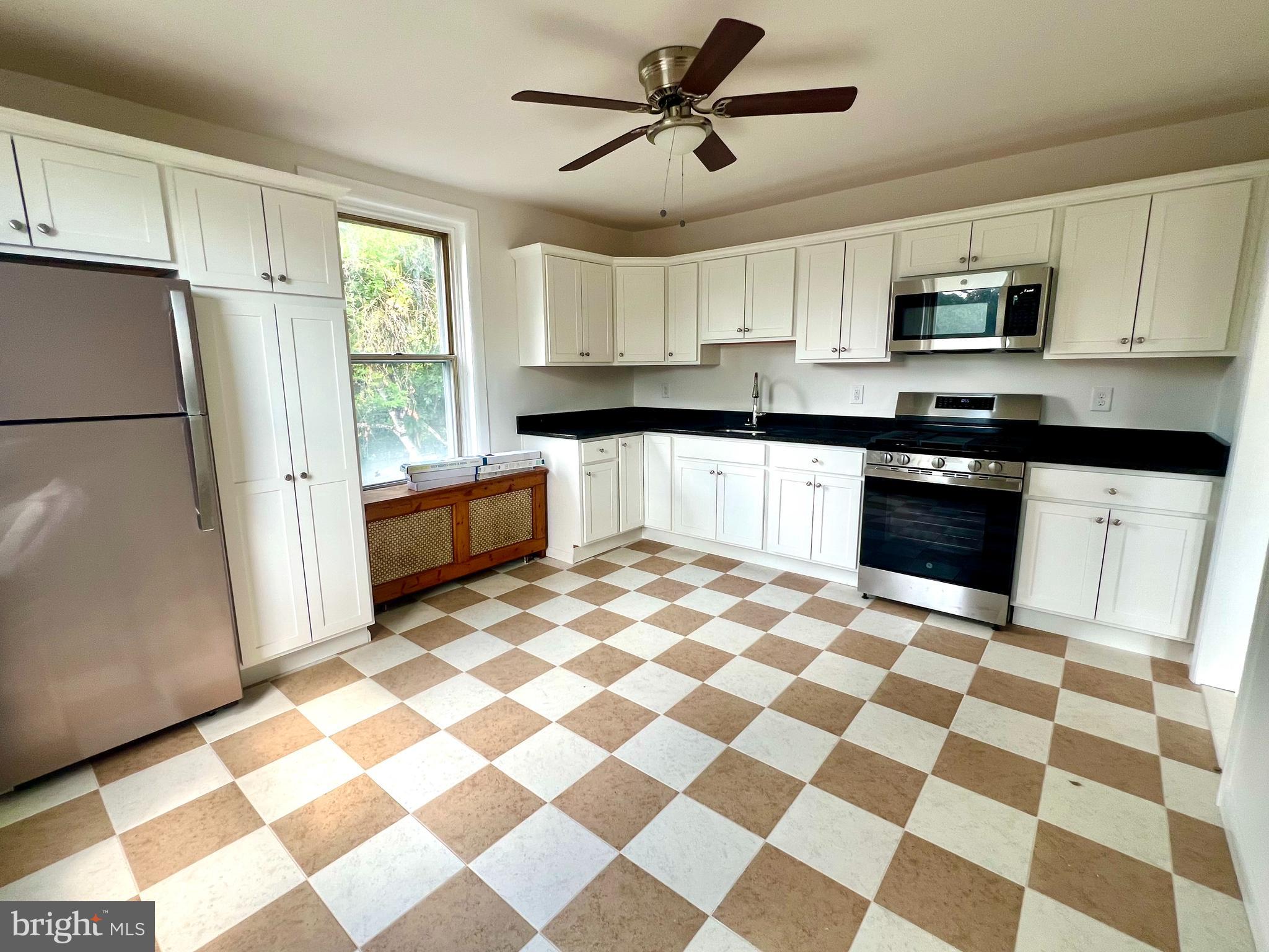 730 Richey Avenue, Unit 2 Oaklyn, NJ 08107 - Photo 1 of 11