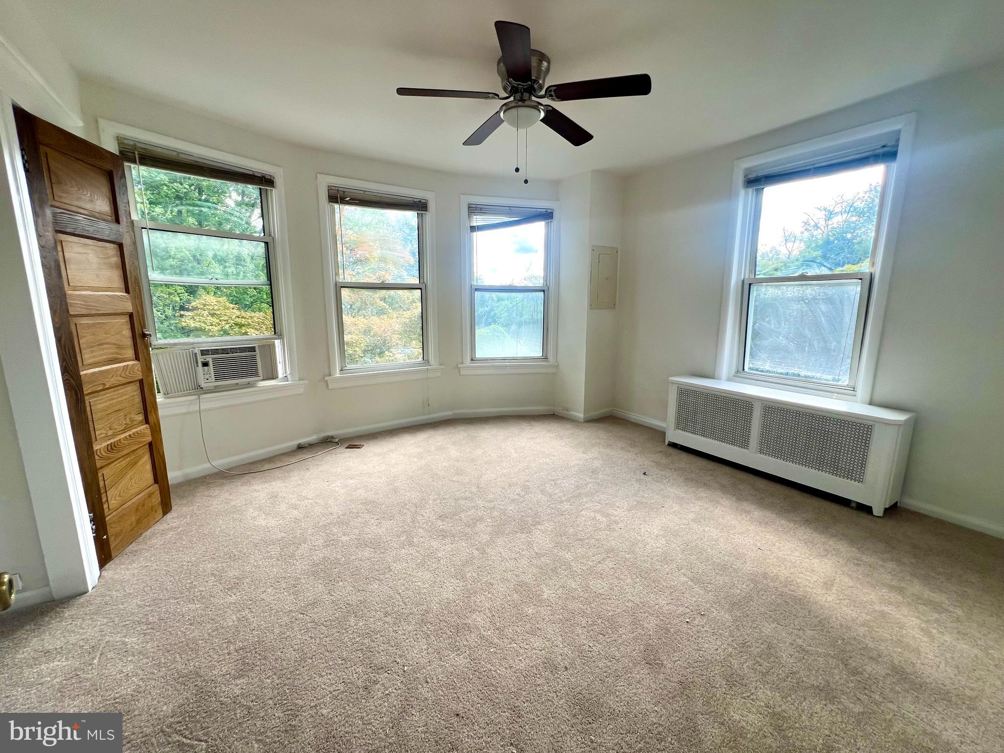 730 Richey Avenue, Unit 2 Oaklyn, NJ 08107 - Photo 2 of 11