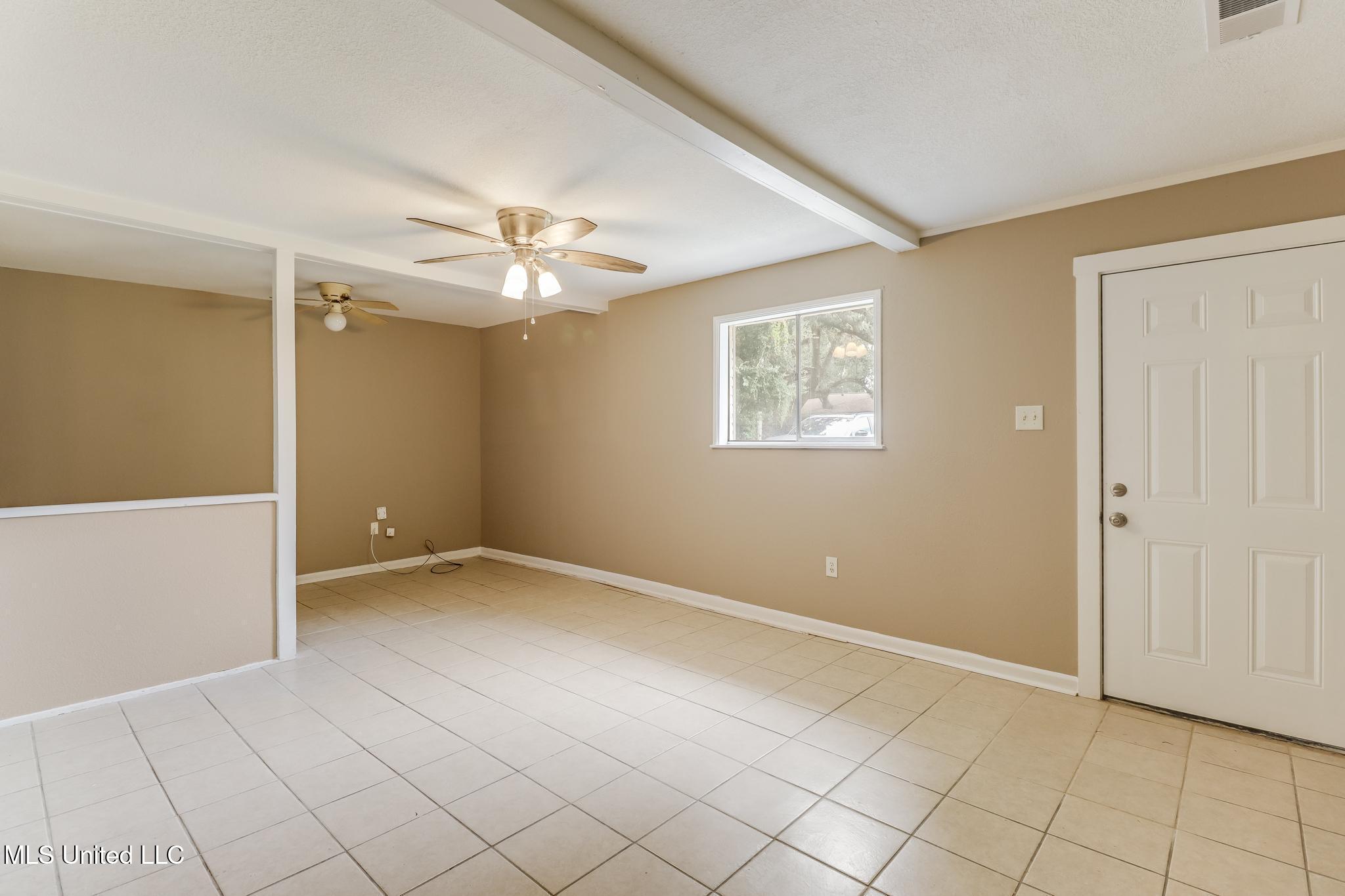 511 East Old Pass Road Long Beach, MS 39560 - Photo 3 of 24 IMG_1358