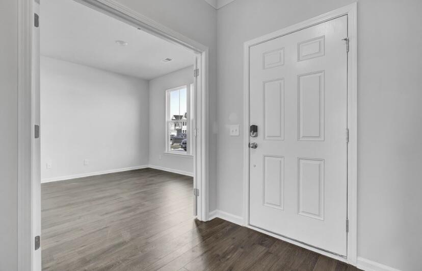 1092 Red Turnstone Run Summerville, SC 29485 - Photo 5 of 17 IMG_3709