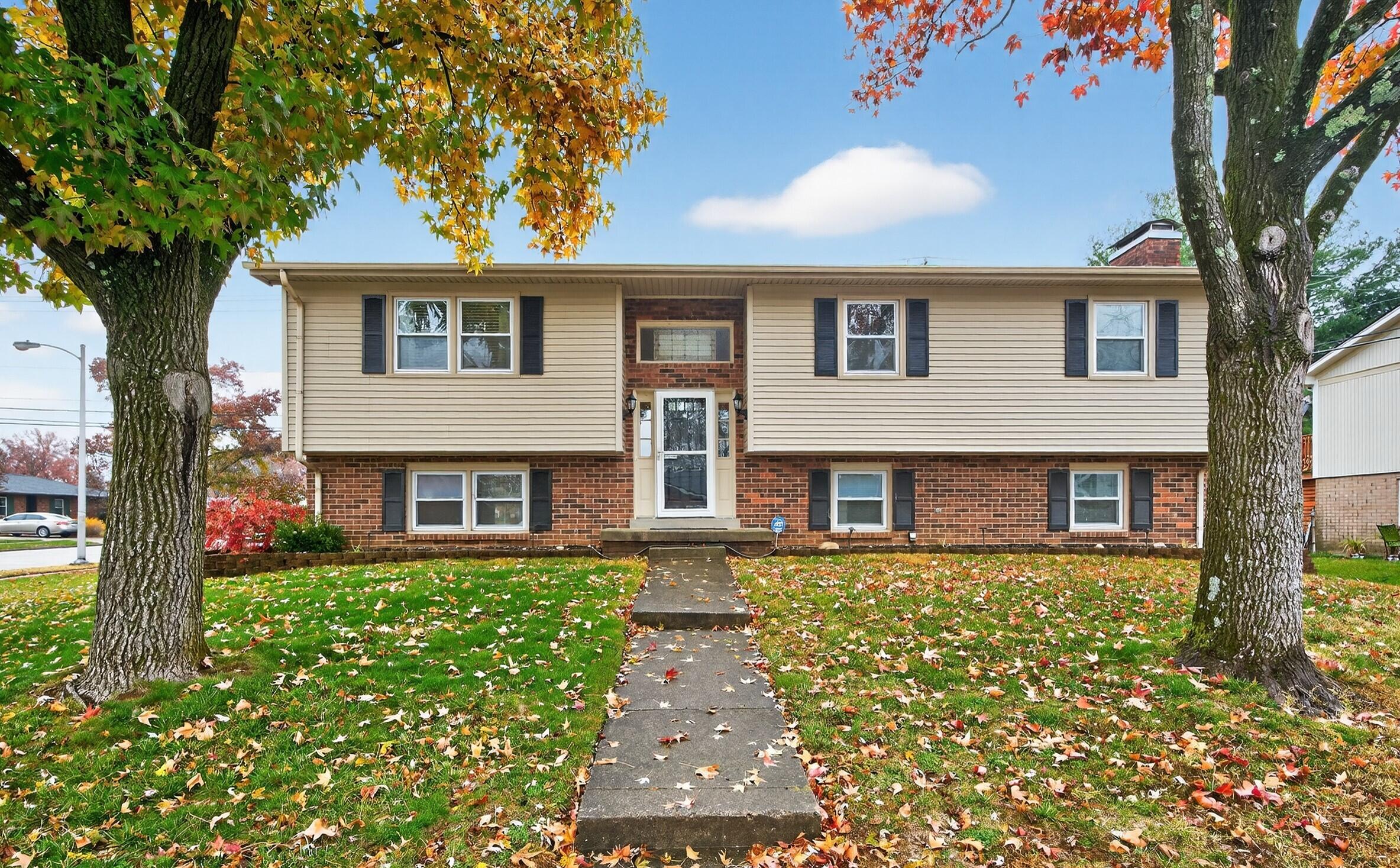 521 Severn Way Lexington, KY 40503 - Photo 1 of 44 521 Severn Way (1)