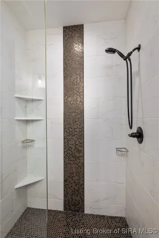 $345,000 | 901 Glenwood Gardens Drive, Sellersburg, IN 47172