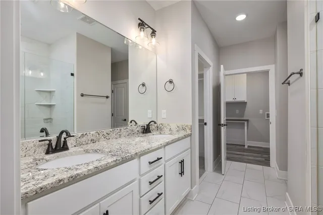 $345,000 | 901 Glenwood Gardens Drive, Sellersburg, IN 47172