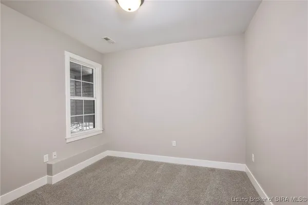 $345,000 | 901 Glenwood Gardens Drive, Sellersburg, IN 47172