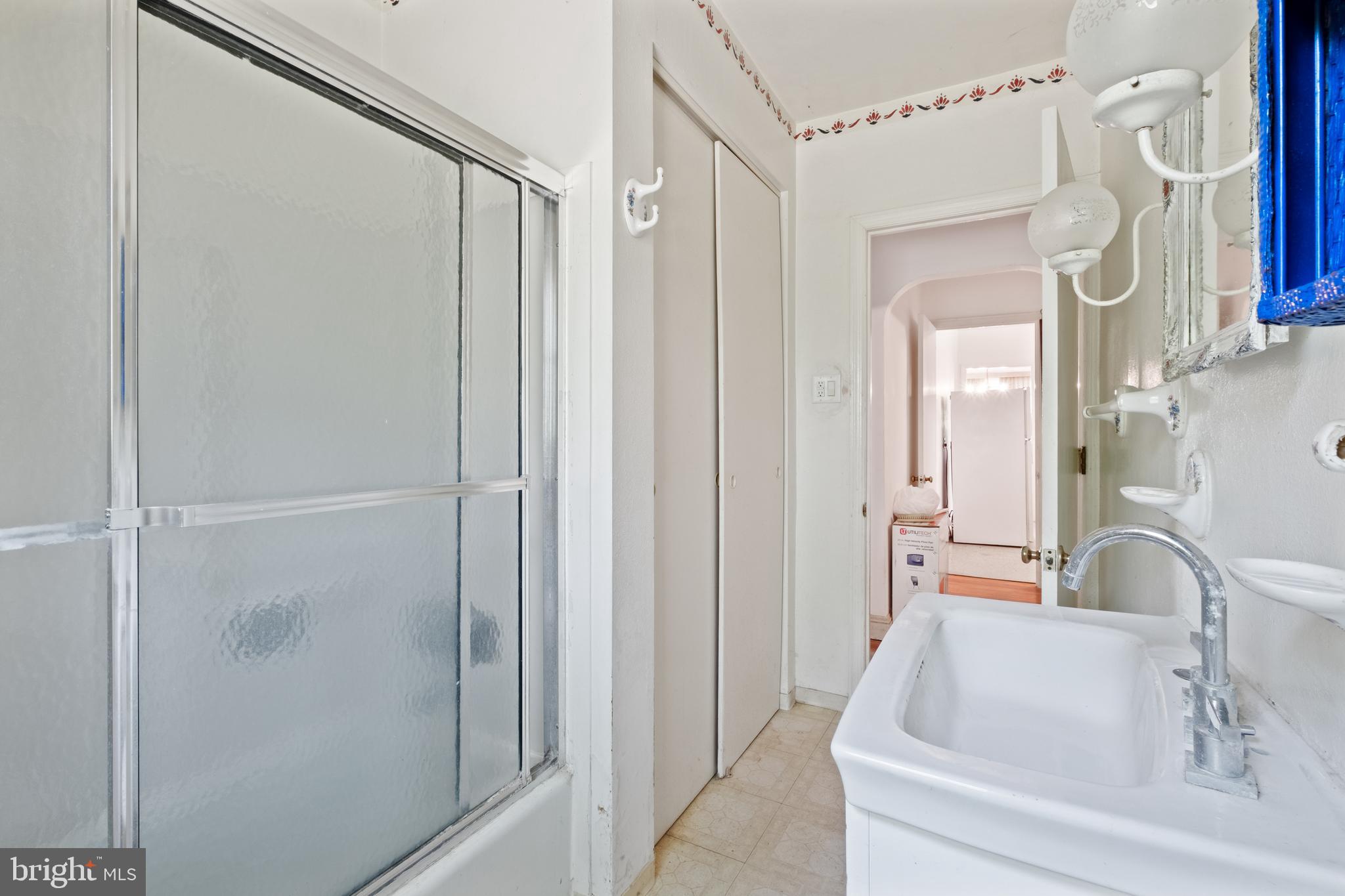 932 Twining Road Dresher, PA 19025 - Photo 20 of 39