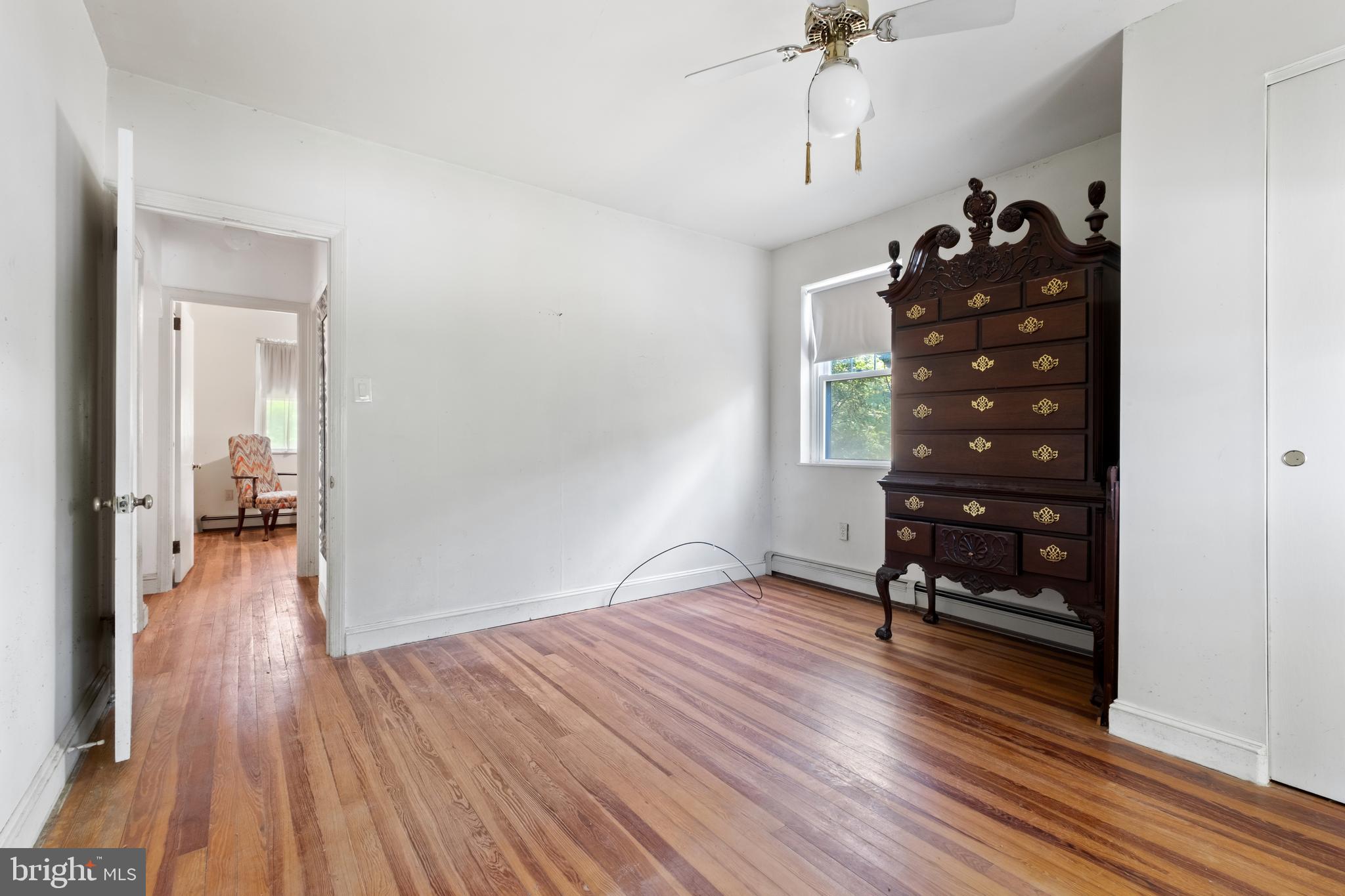 932 Twining Road Dresher, PA 19025 - Photo 10 of 39