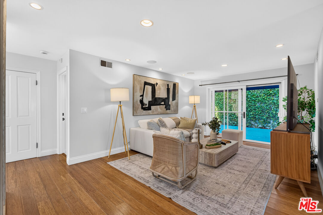 2663 Cordelia Road Los Angeles, CA 90049 - Photo 11 of 65 Gallery Image 11
