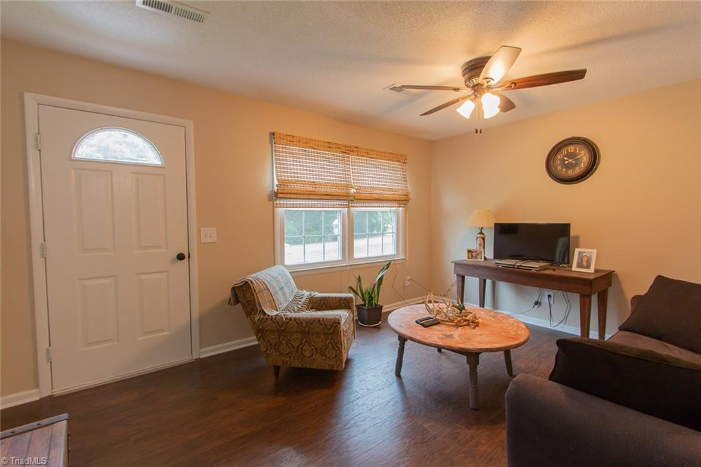 1115 Old VFW Road Pinnacle, NC 27043 - Photo 3 of 28