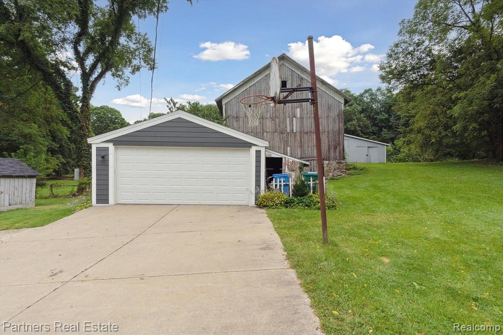 9460 McClements Road Brighton, MI 48114 - Photo 46 of 72