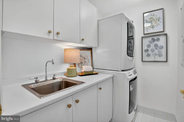 $1,700,000 | 5630 Wisconsin Avenue, Unit 406, Chevy Chase, MD 20815