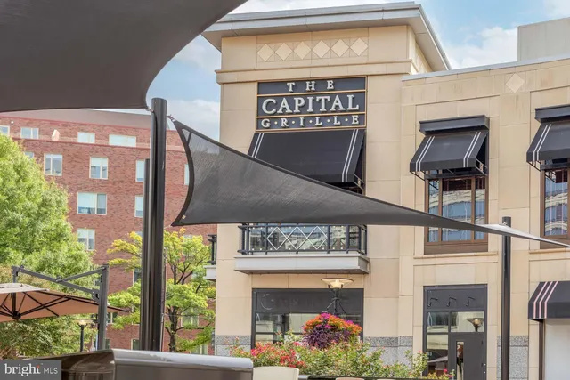 $1,700,000 | 5630 Wisconsin Avenue, Unit 406, Chevy Chase, MD 20815