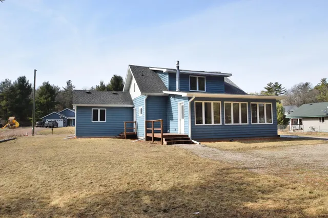 $250,000 | 26574 White Pine Avenue, Webster, WI 54893