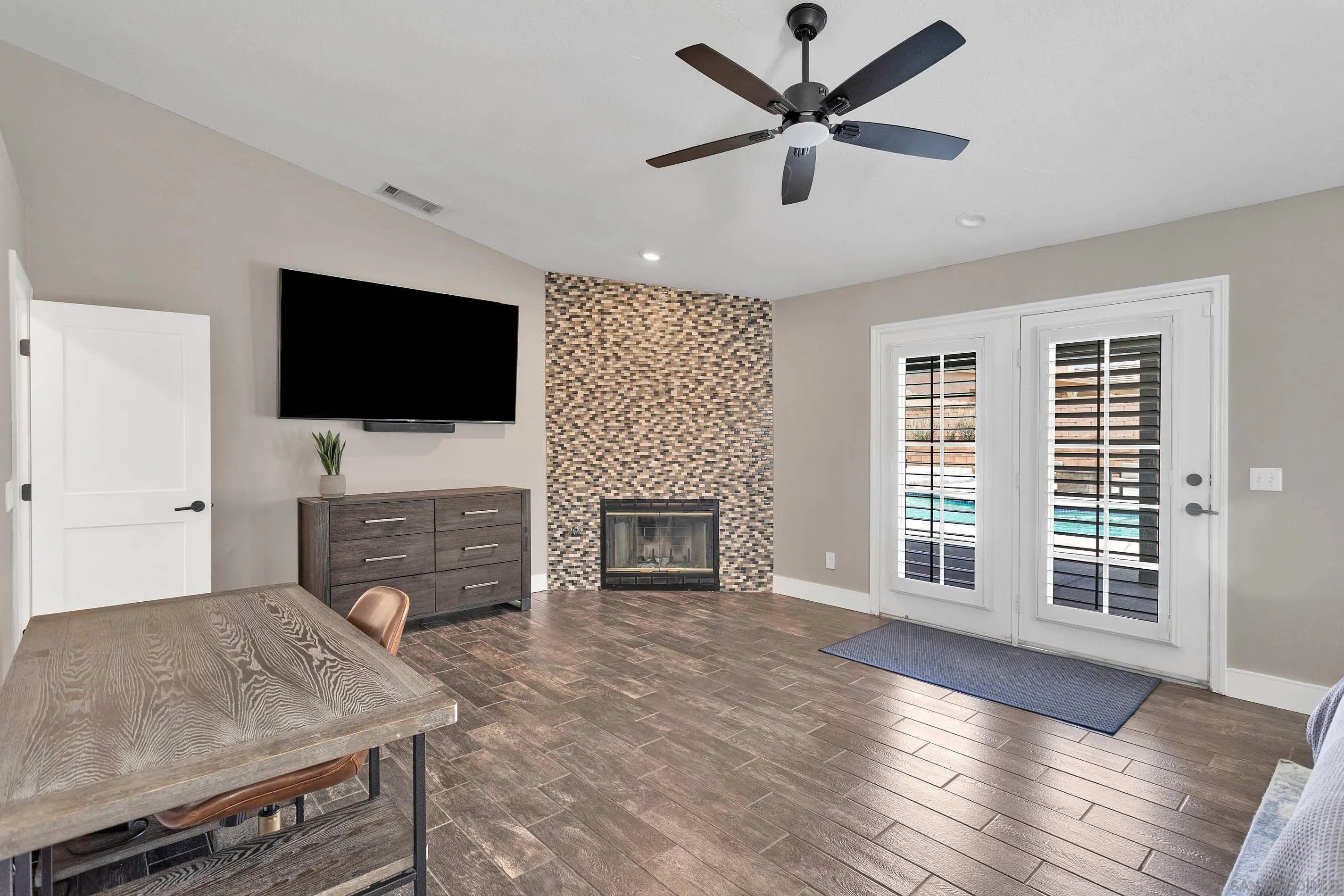 15305 Lookout Road Apple Valley, CA 92307 - Photo 27 of 52 Gallery Image 27