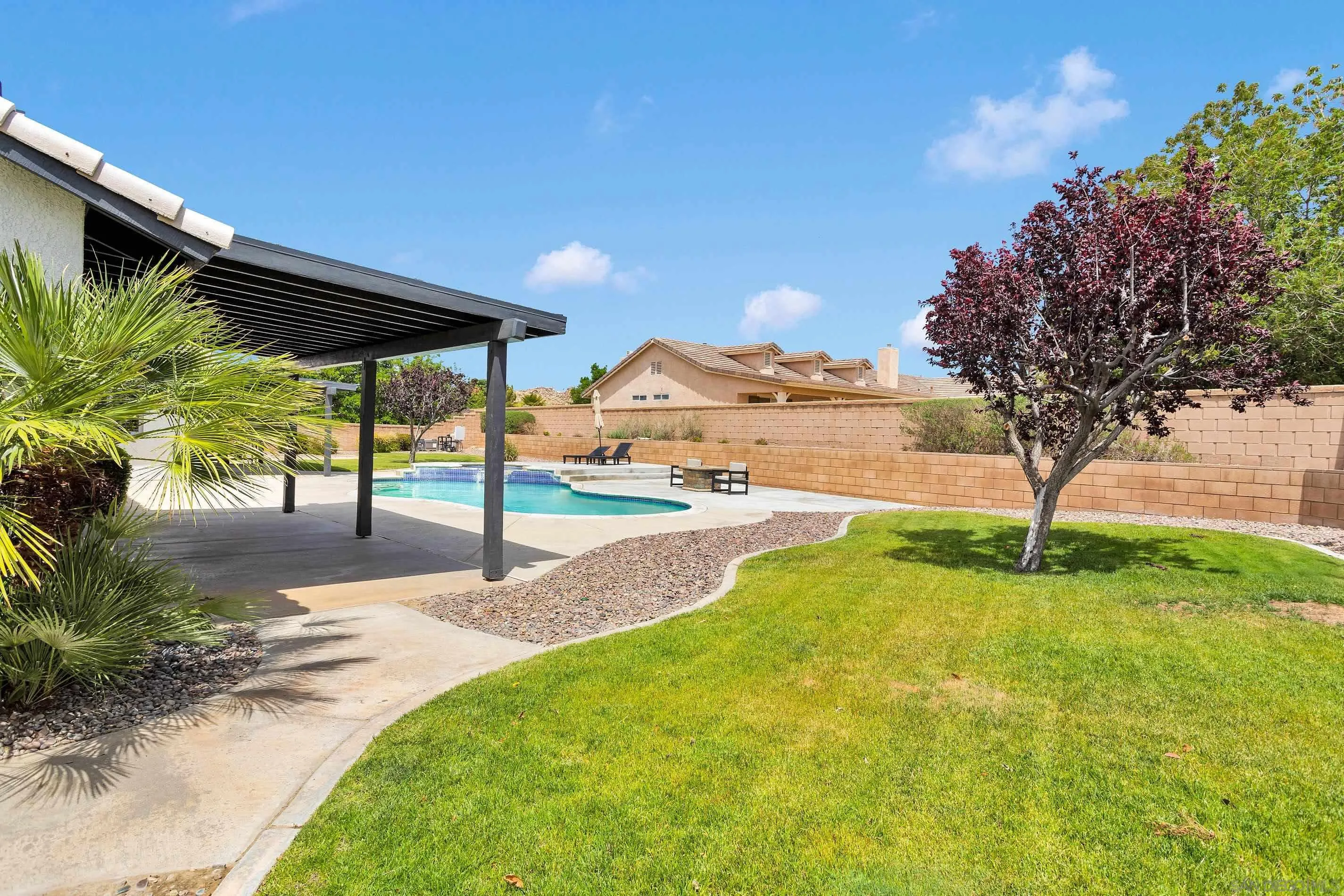 15305 Lookout Road Apple Valley, CA 92307 - Photo 45 of 52 Gallery Image 45