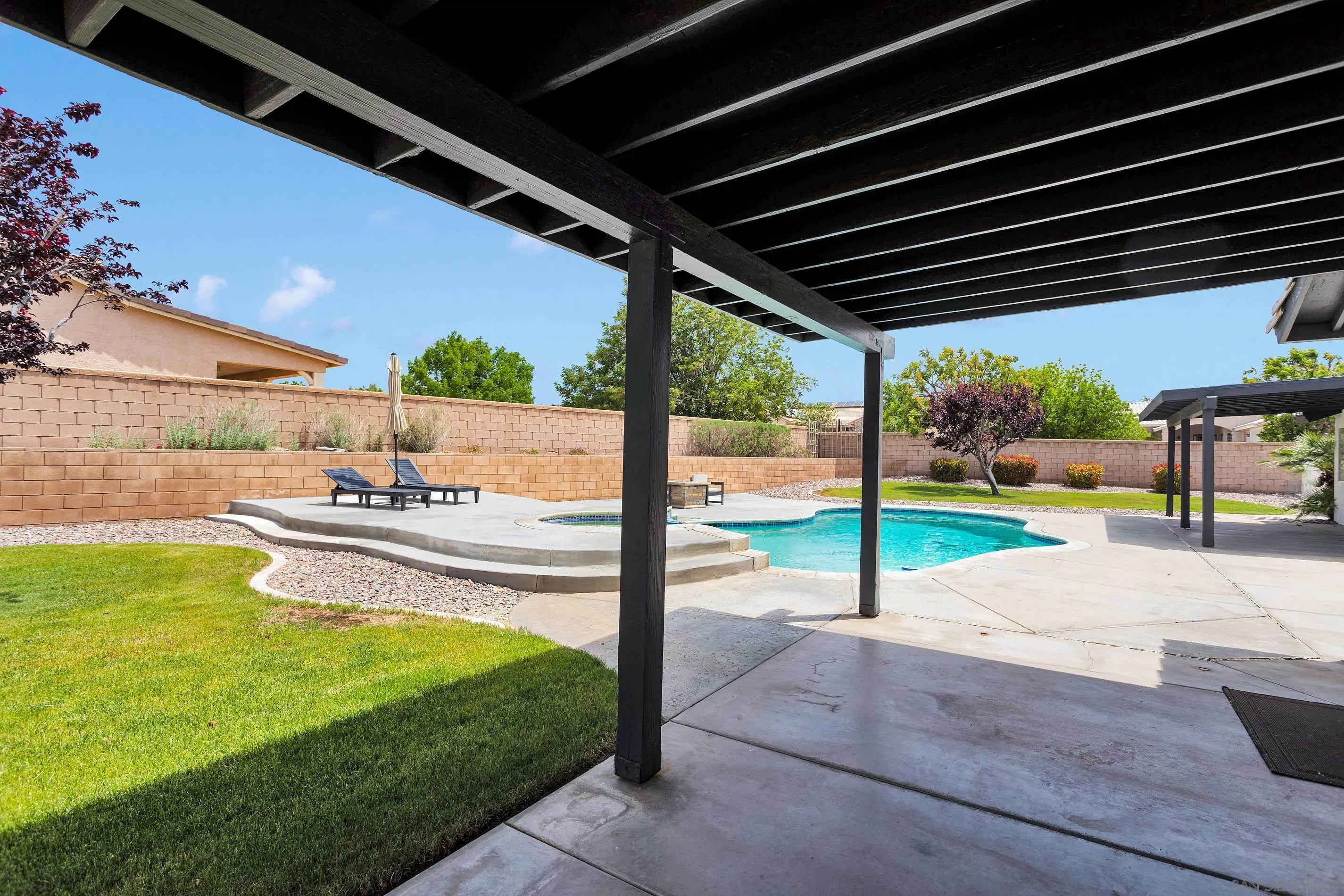 15305 Lookout Road Apple Valley, CA 92307 - Photo 50 of 52 Gallery Image 50