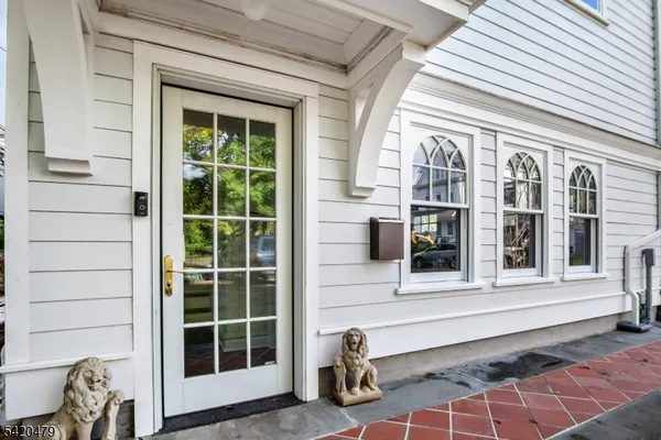 $4,300 | 113 Washington Street, Unit B, Morristown, NJ 07960