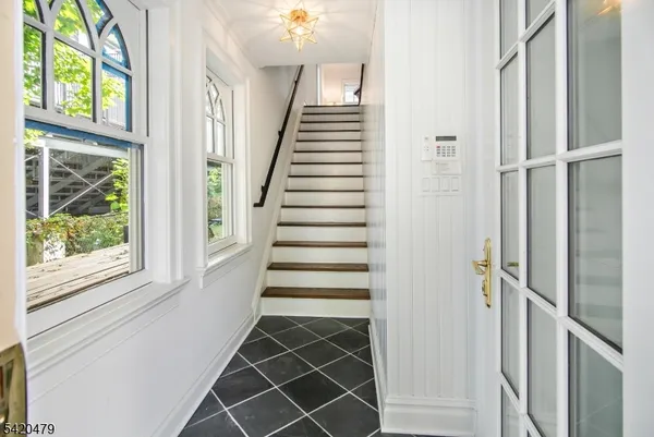 $4,300 | 113 Washington Street, Unit B, Morristown, NJ 07960