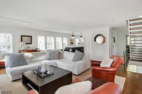 $4,300 | 113 Washington Street, Unit B, Morristown, NJ 07960