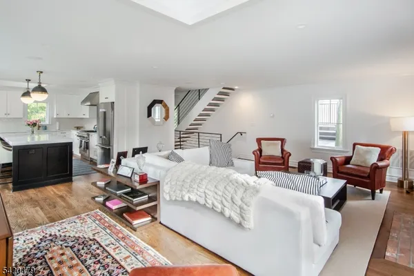 $4,300 | 113 Washington Street, Unit B, Morristown, NJ 07960