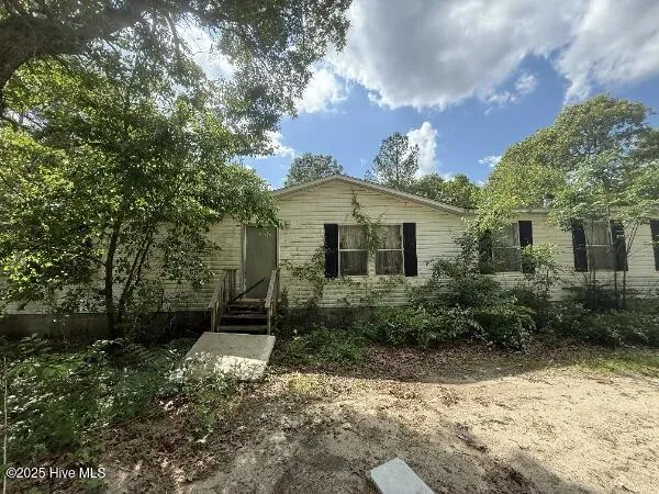 $64,000 | 153 Longbrook Road, Aberdeen, NC 28315