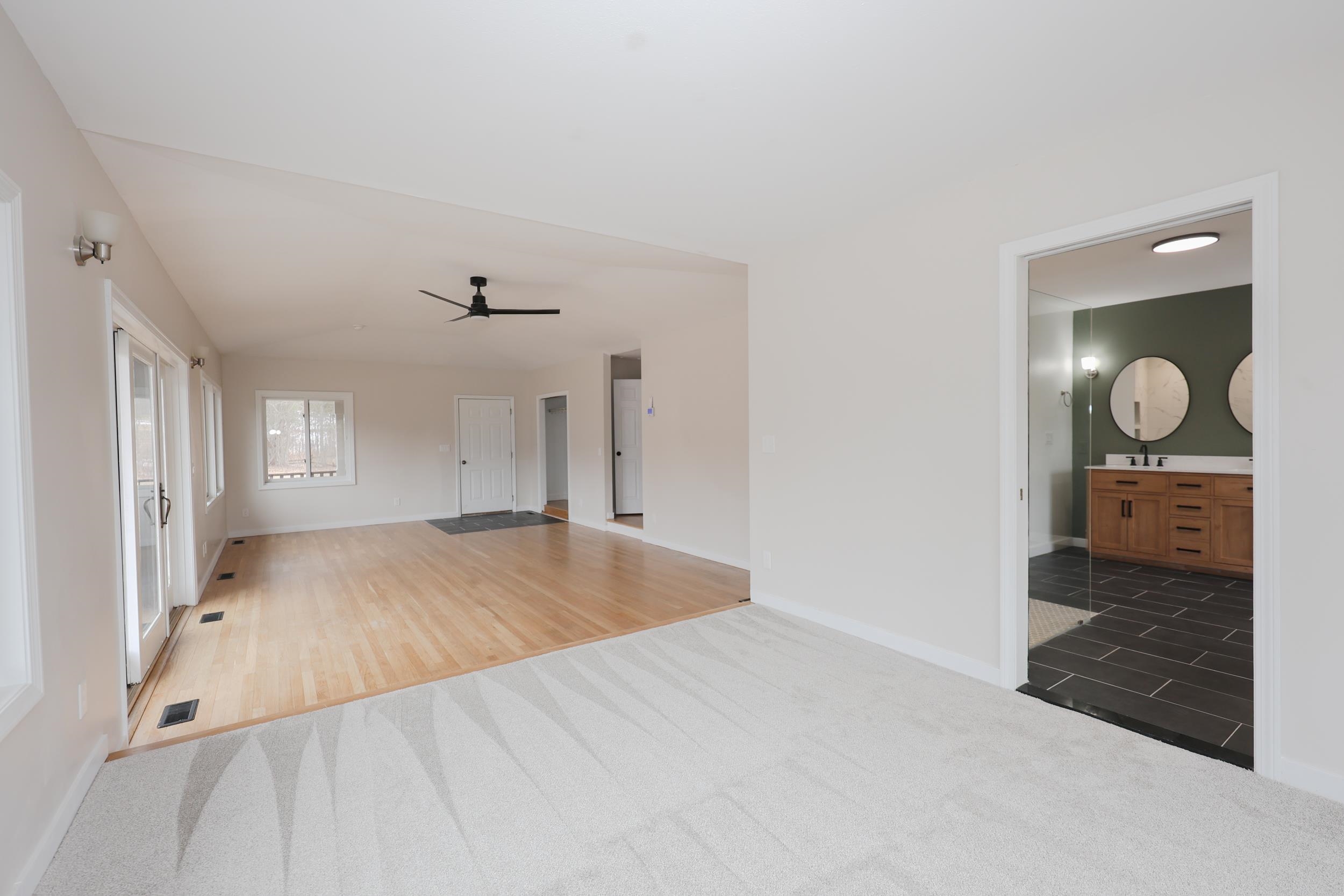 32 Old Bedford Road Bedford, NH 03110 - Photo 17 of 28