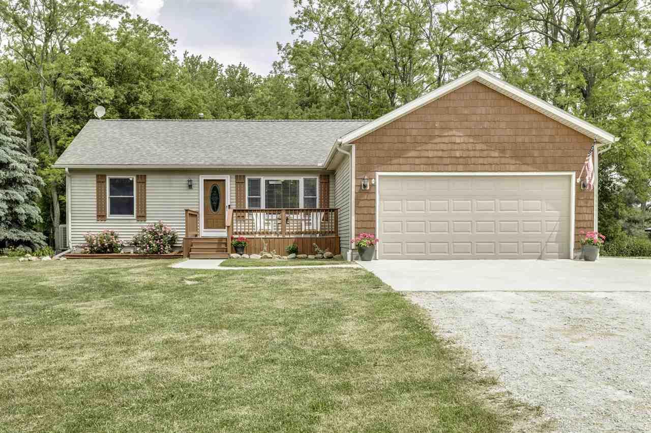 9560 Beard Road Avoca, MI 48006 - Photo 1 of 47