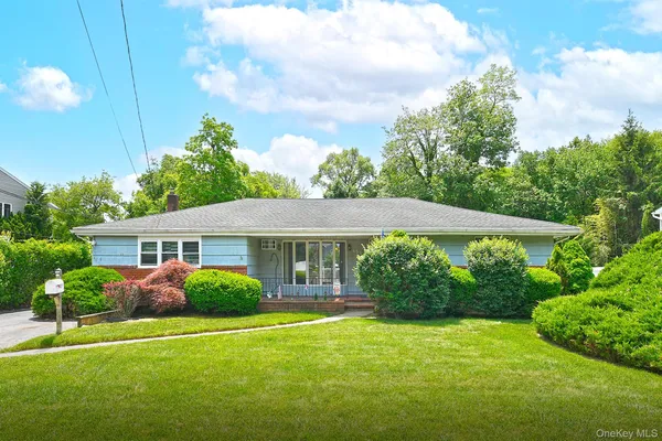 $649,000 | 456 Old Farmingdale Road, West Babylon, NY 11704
