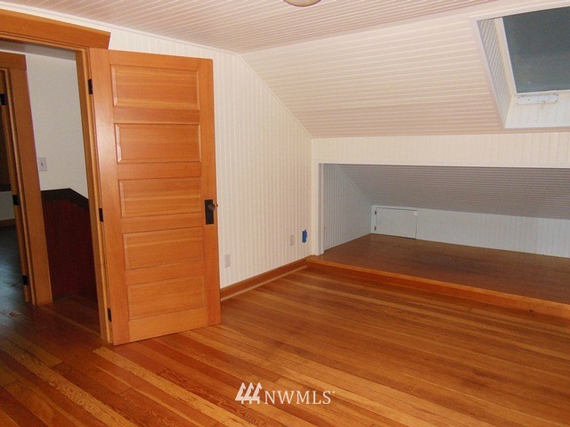 14212 Southwest Lisabuela Road Vashon, WA 98070 - Photo 11 of 15