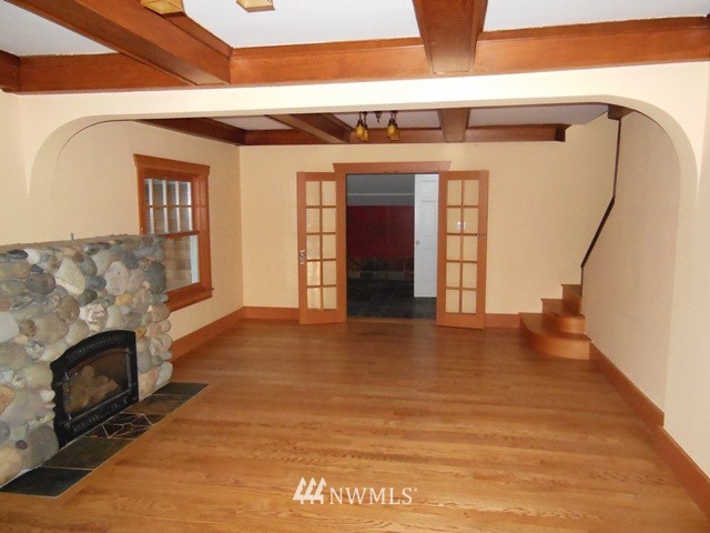 14212 Southwest Lisabuela Road Vashon, WA 98070 - Photo 5 of 15