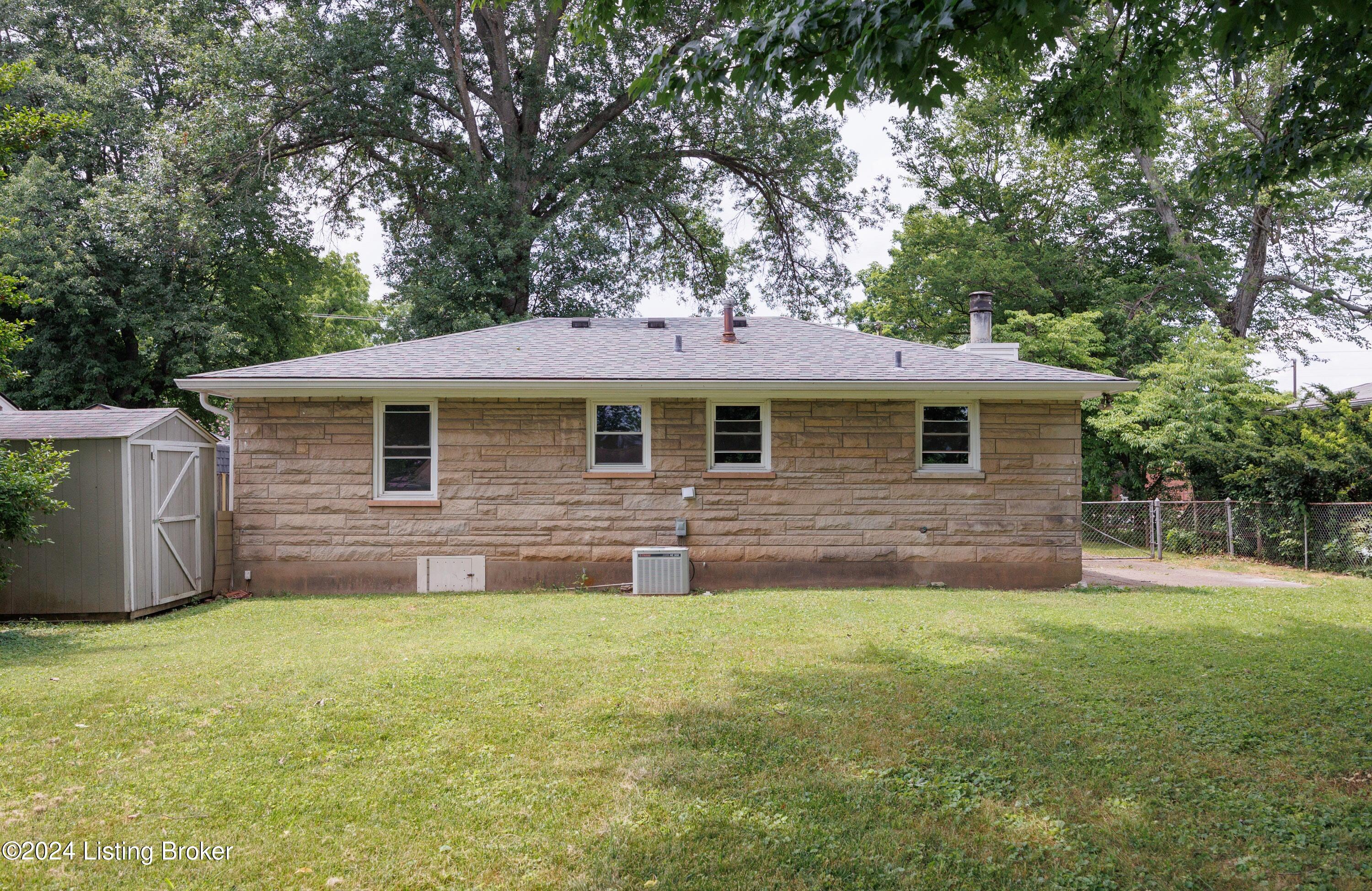 7815 Terry Road Louisville, KY 40258 - Photo 29 of 31 029