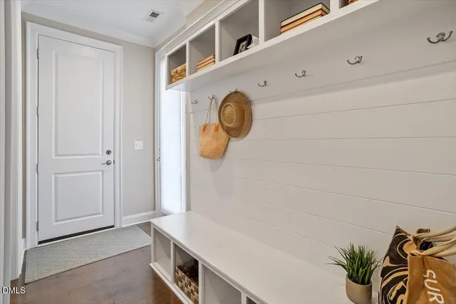 a view of entryway with workspace