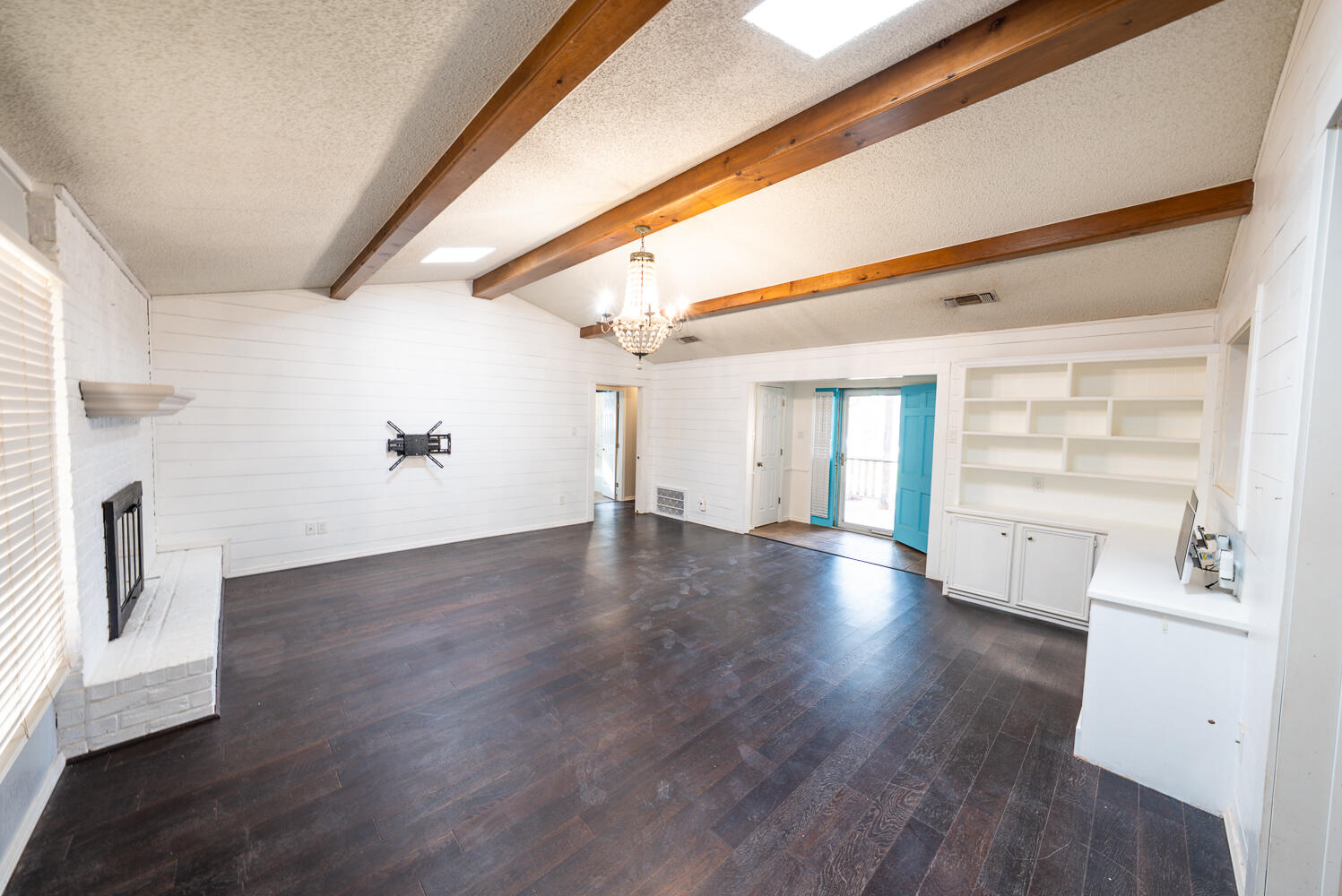 3214 94th Street Lubbock, TX 79423 - Photo 5 of 19 DSC00867