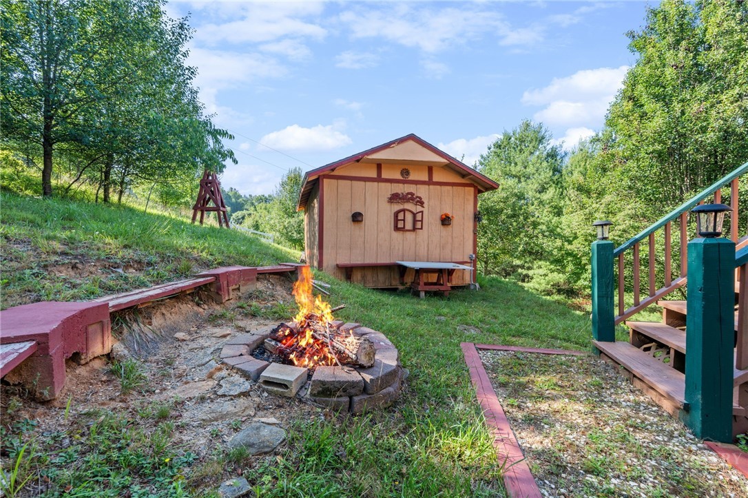 796 River Country Road Piney Creek, NC 28663 - Photo 48 of 50
