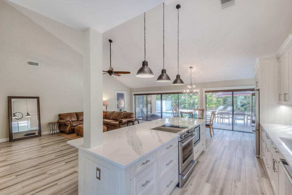 140 Cape Pointe Circle Jupiter, FL 33477 - Photo 2 of 24 Great Room