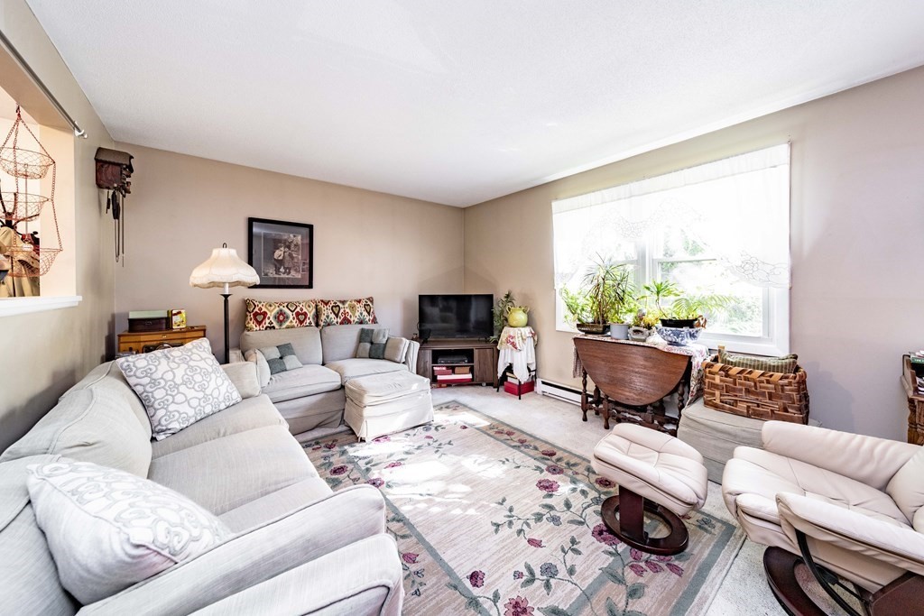 12 North Farms Road, Unit B Williamsburg, MA 01039 - Photo 6 of 18
