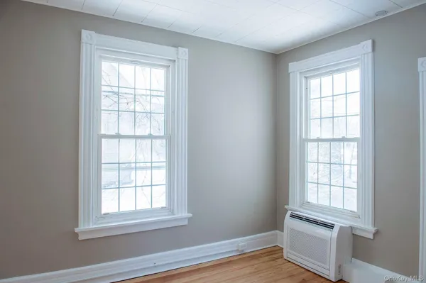 $2,600 | 3212 Franklin Avenue, Unit 2, Millbrook, NY 12545